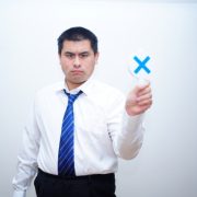 【解説】コミュ力に欠ける上司との職場のコミュニケーション ｜ コミュ力に欠ける上司が、部下のコミュ力を責める。宇宙的ジョークの社会を生きる。